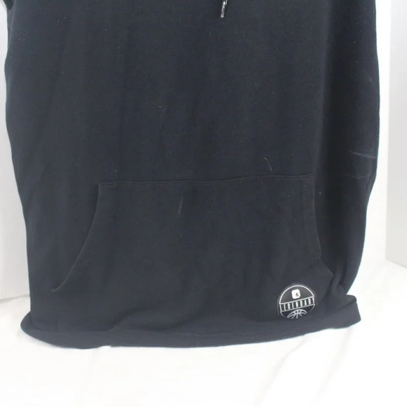 AND1 - Picture 2 of 10